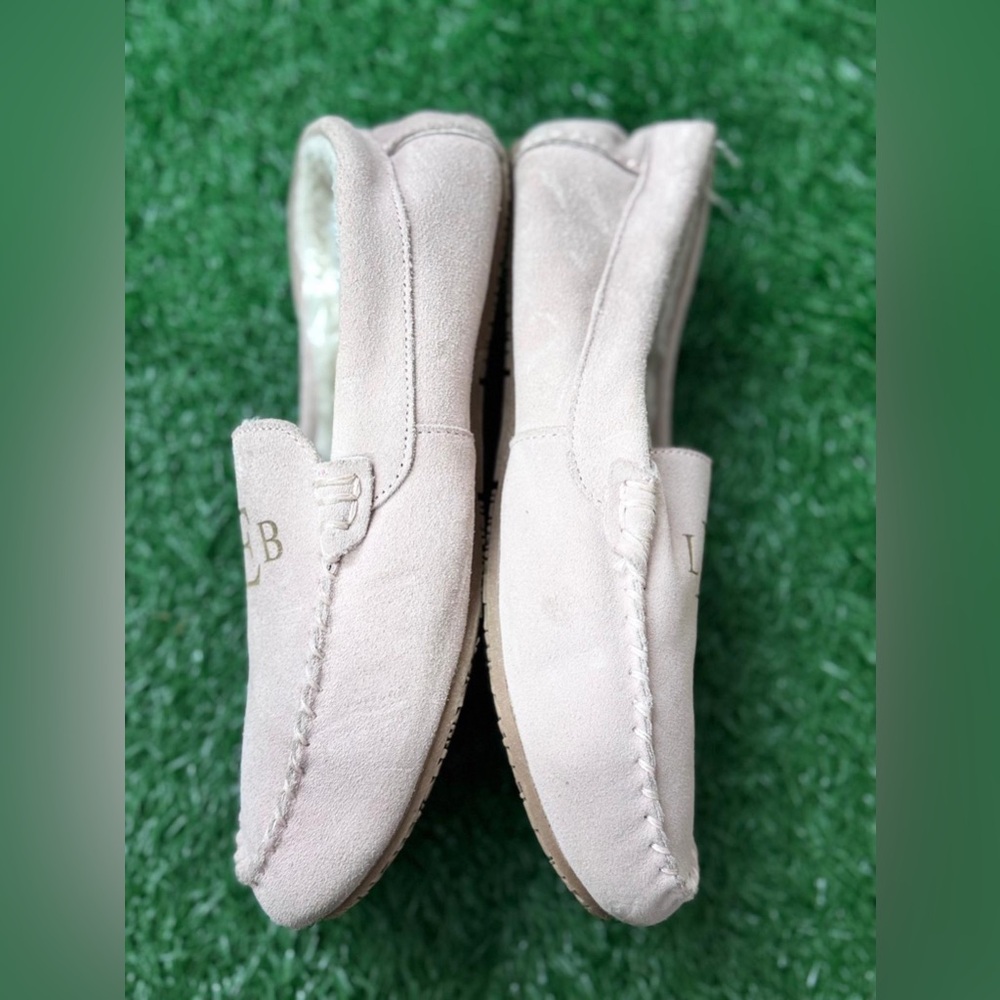 Land’s End Women’s Pink‎ Suede Loafers with Monogram Size 10 - Picture 4 of 6